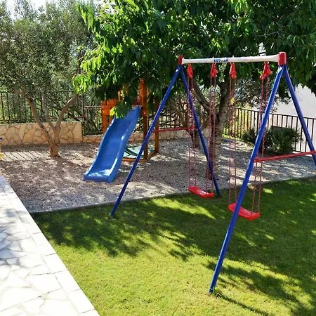 Mit Grill- Terrasse Und Garten By Interhome 아파트