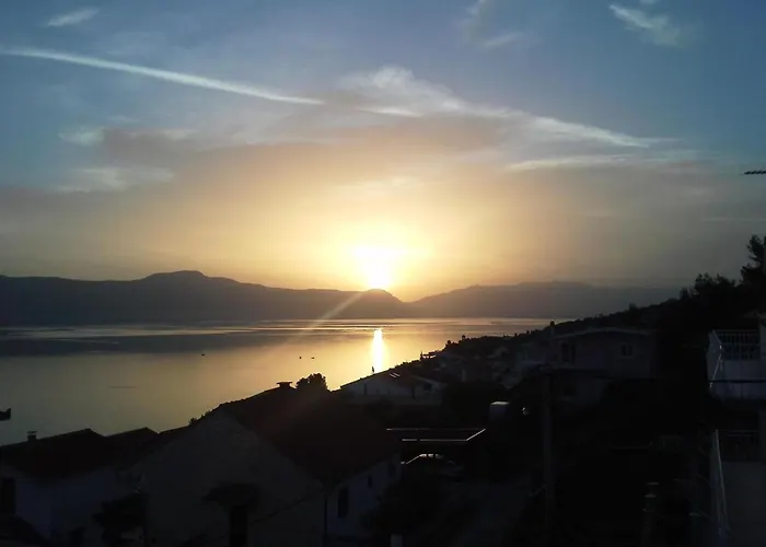 Apartment Mit Grill- Terrasse Und Garten By Interhome *