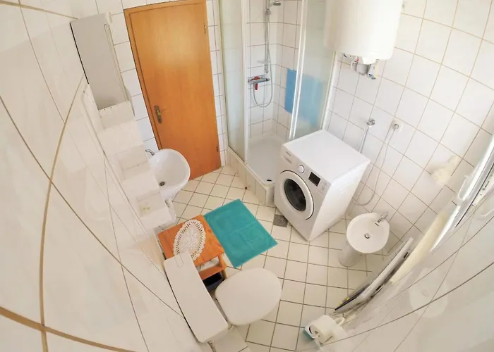 Apartment Mit Grill- Terrasse Und Garten By Interhome *