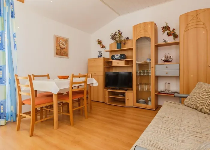 Mit Grill- Terrasse Und Garten By Interhome Apartment Trogir