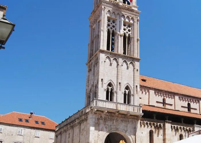 Mit Grill- Terrasse Und Garten By Interhome Apartment Trogir